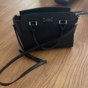 One day sale!! Kate Spade Handbag w/ cross body strap #0102760